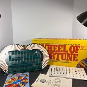 Vintage Wheel of Fortune Board Game 5th Edition 1991